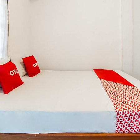 פראיה Oyo 93359 Kawi Homestay מראה חיצוני תמונה