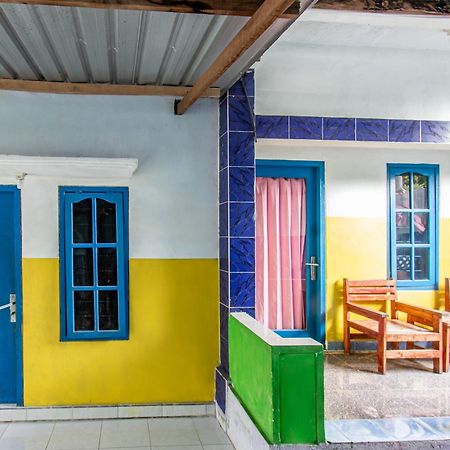 פראיה Oyo 93359 Kawi Homestay מראה חיצוני תמונה