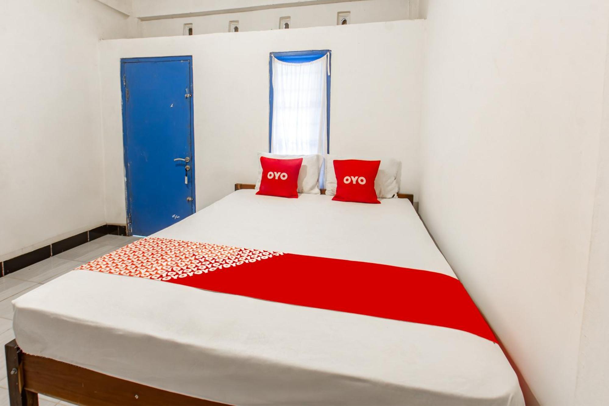 פראיה Oyo 93359 Kawi Homestay מראה חיצוני תמונה