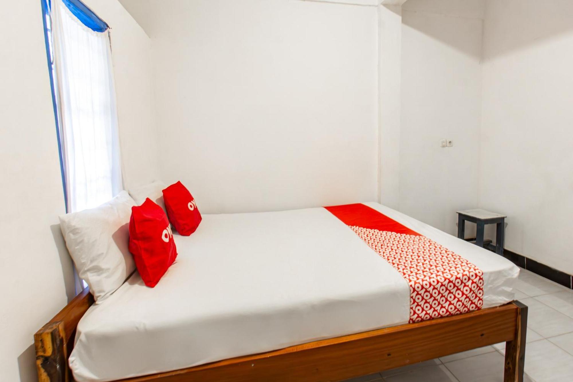 פראיה Oyo 93359 Kawi Homestay מראה חיצוני תמונה