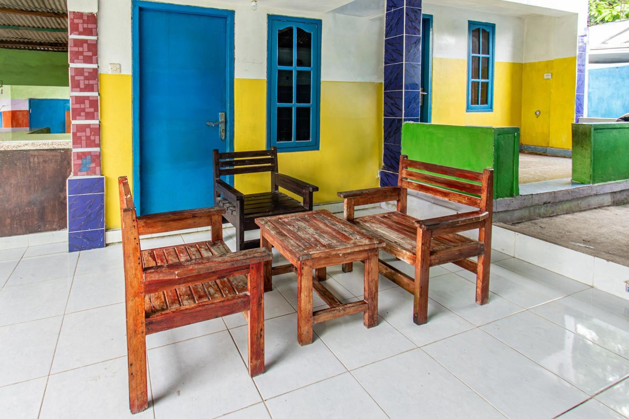 פראיה Oyo 93359 Kawi Homestay מראה חיצוני תמונה