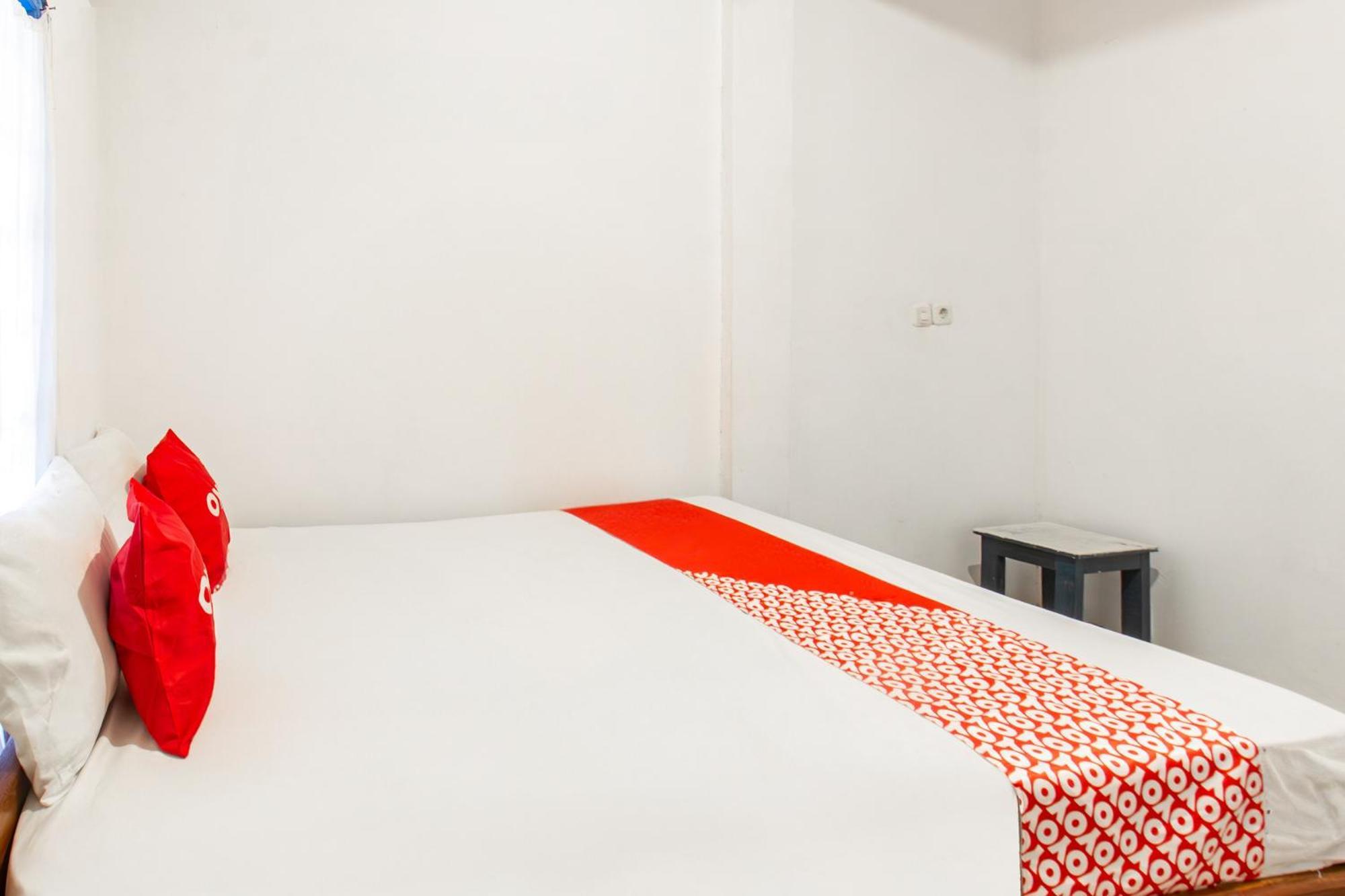פראיה Oyo 93359 Kawi Homestay מראה חיצוני תמונה